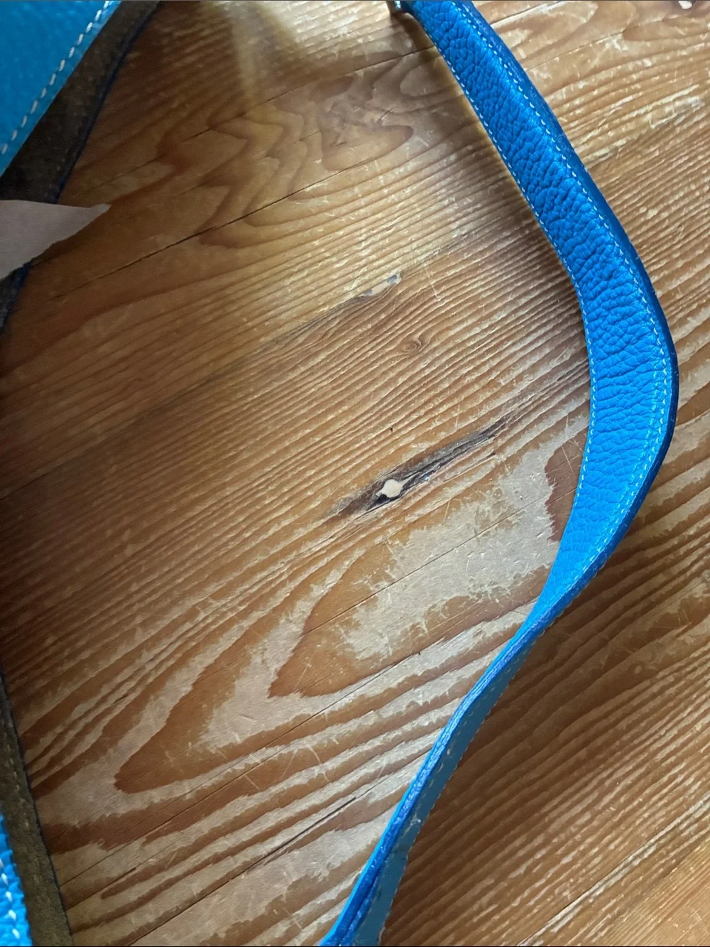 Fantastic Vintage Dooney Cerulean Blue Italian Leather Roomy Shoulder Hobo Bag